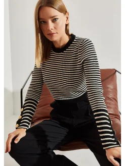 Sweter w kolorze czarno-kremowym