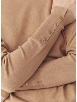 Sweter w kolorze karmelowym