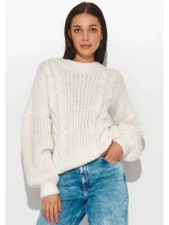 Sweter w kolorze kremowym