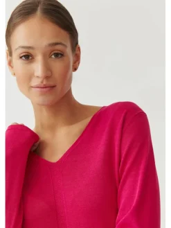 Sweter w kolorze różowym