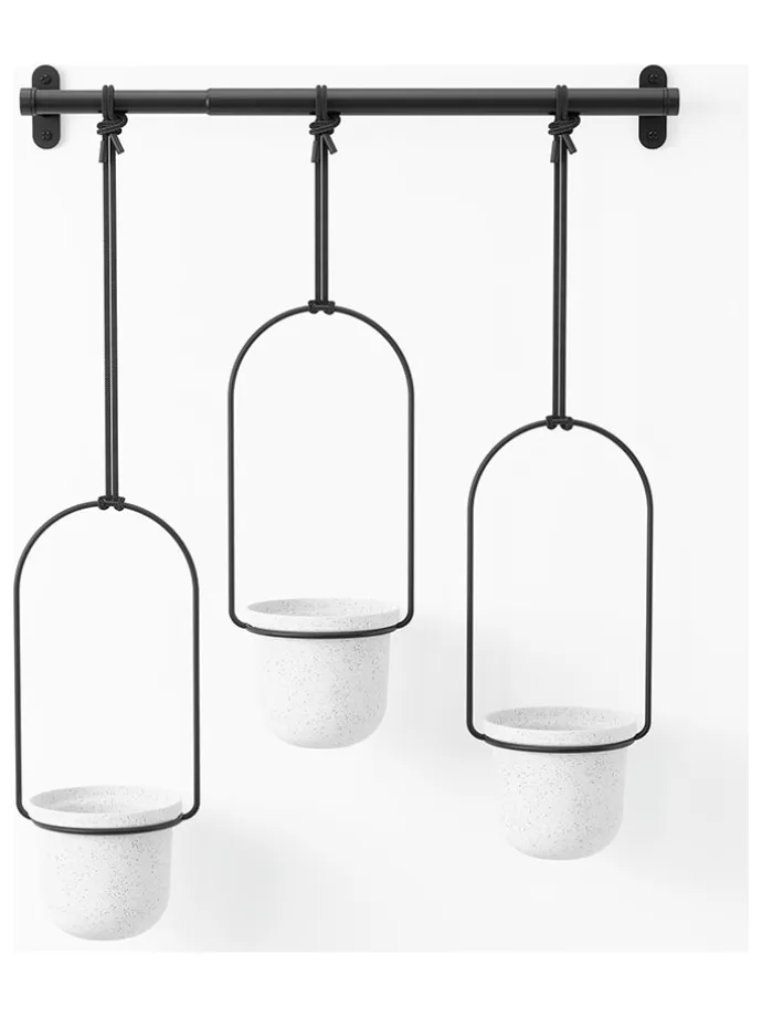 Wiszący kwietnik w kolorze czarno-białym - 63,5 x 110 x 14,6 cm